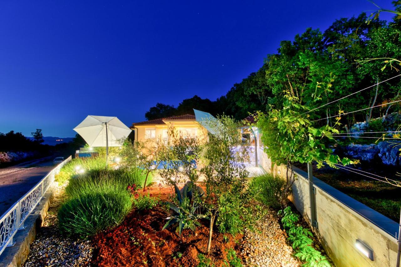 Villa Sole Omisalj ภายนอก รูปภาพ
